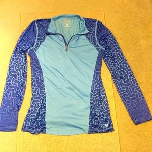 Mountain hardwear 1/4 zip long sleeve shirt